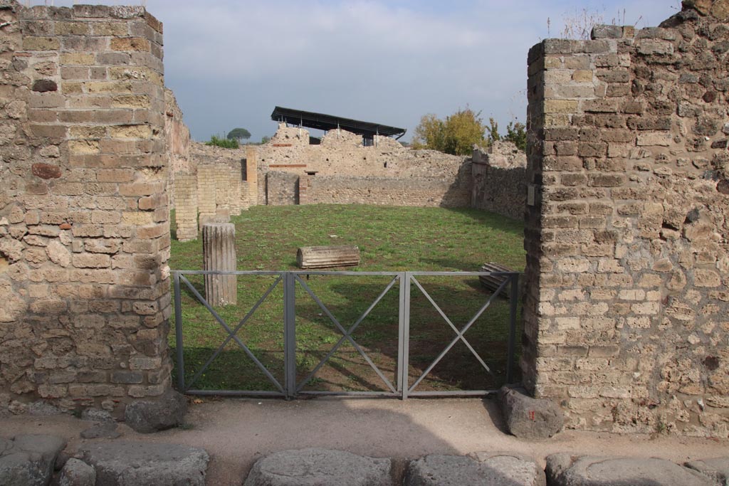 VIII.6.2 Pompeii. October 2023. Looking north through entrance doorway. Photo courtesy of Klaus Heese.