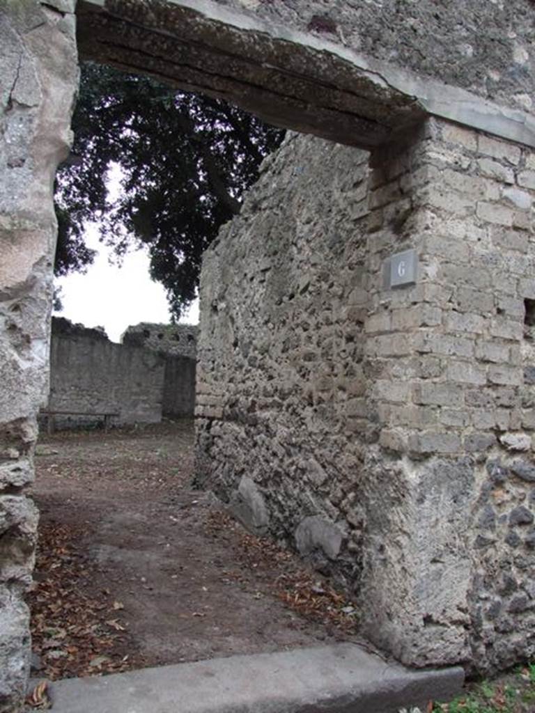 VIII.6.6 Pompeii.  December 2007.  Entrance.