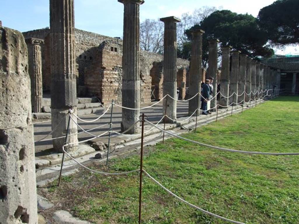 VIII.7.16 Pompeii.  December 2007. North east corner.  Looking south along east side.