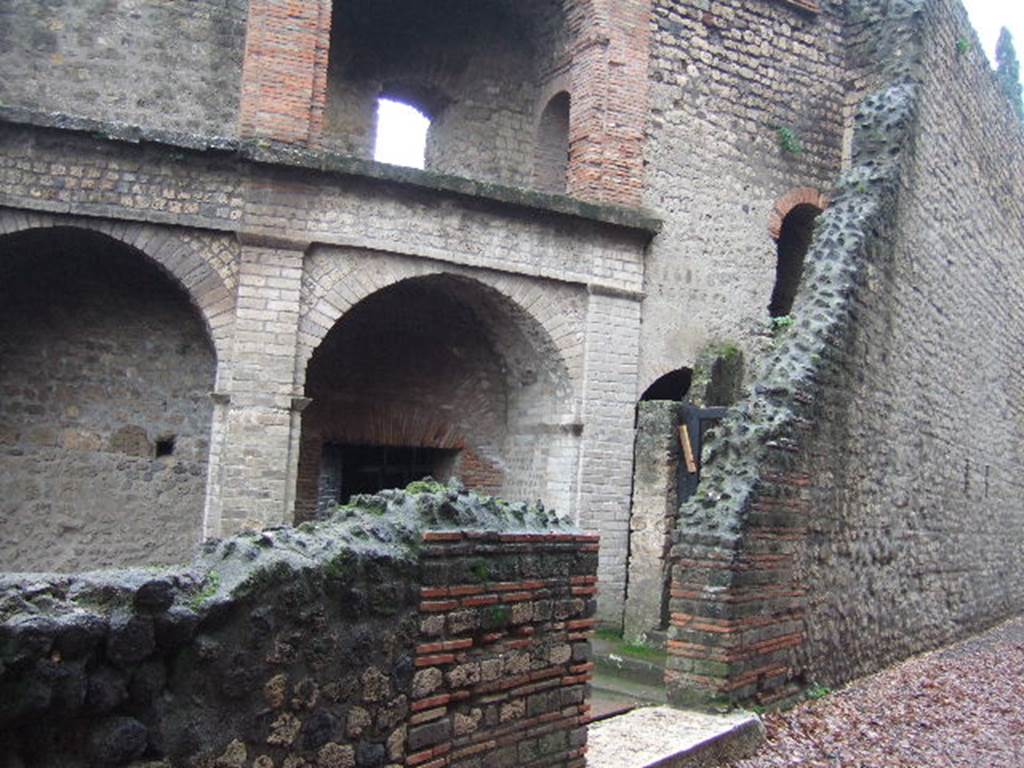 VIII.7.21 Pompeii. December 2005. Entrance from Triangular Forum.