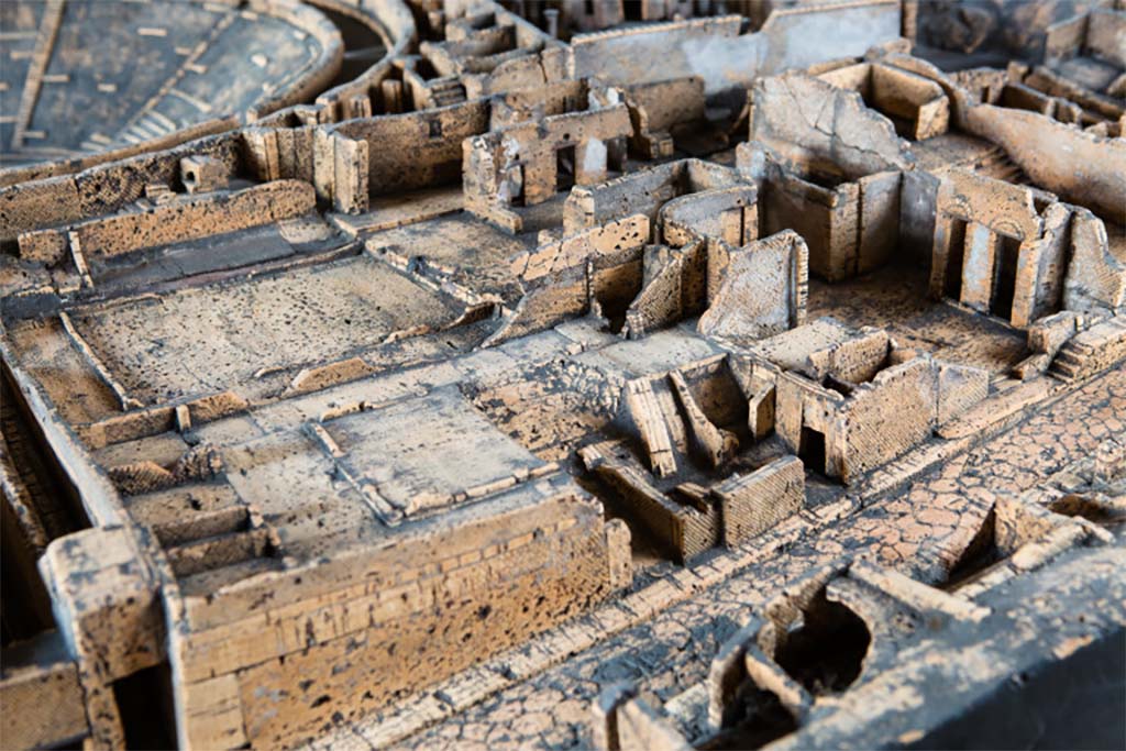 VIII.7.22-24, Pompeii. c. 1820. Looking north-west across Via Stabiana towards entrance doorway VIII.7.24, on right. 
VIII.7.26 is the peristyle and house at the top of the photo.
Part of the model of the city of Pompeii as it looked in 1820, attributed to Domenico Padiglione.
Photo: � Sir John Soane�s Museum, London. Inventory number MR1.

