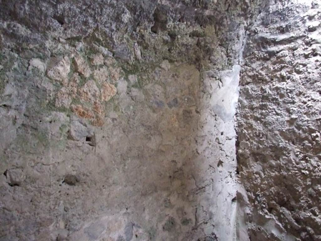 IX.1.22 Pompeii. December 2007. Room 29, private bakery area, corner of bakery workshop.