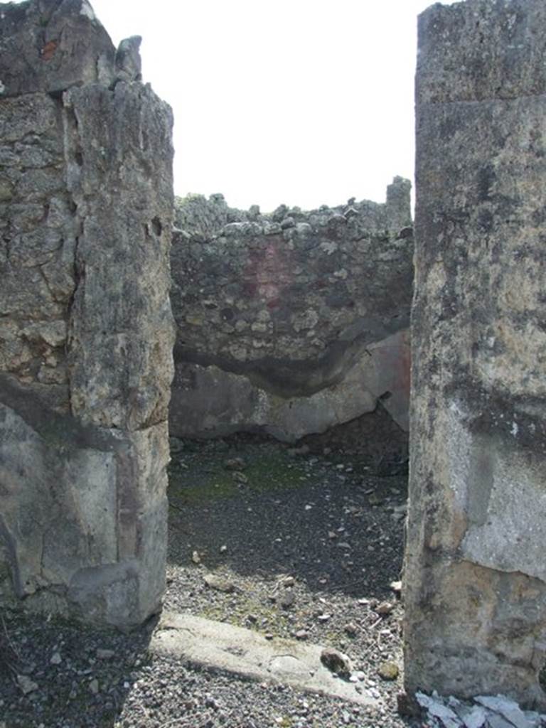 IX.2.18 Pompeii. March 2009.  Doorway to Room 4, Cubiculum.