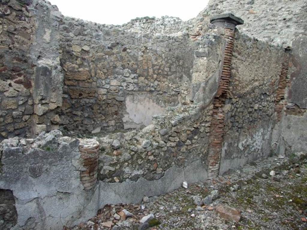 IX.3.15 Pompeii. March 2009. Room 12, north wall of garden area.  According to Jashemski � �Later, part of the north portico was closed in to make a windowed triclinium�.

