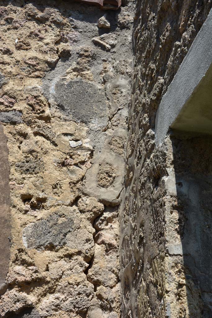 IX.5.2 Pompeii. May 2017. Room �q�, north wall in north-east corner.
Foto Christian Beck, ERC Grant 681269 D�COR.
