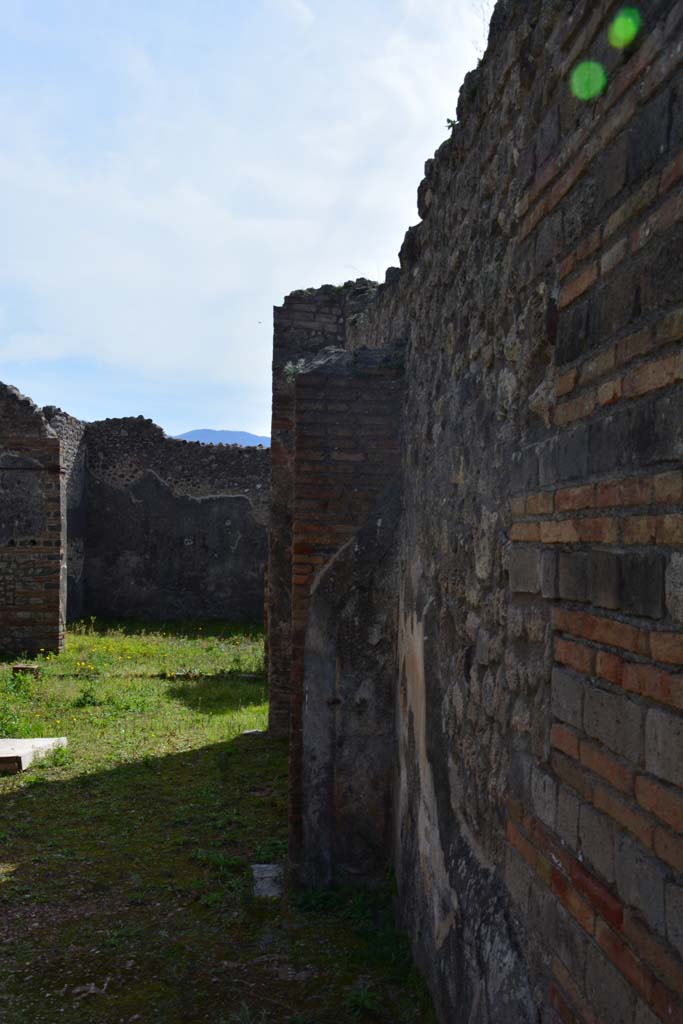 IX.5.2 Pompeii. March 2017. Room �k�, looking south along west wall.
Foto Christian Beck, ERC Grant 681269 D�COR.

