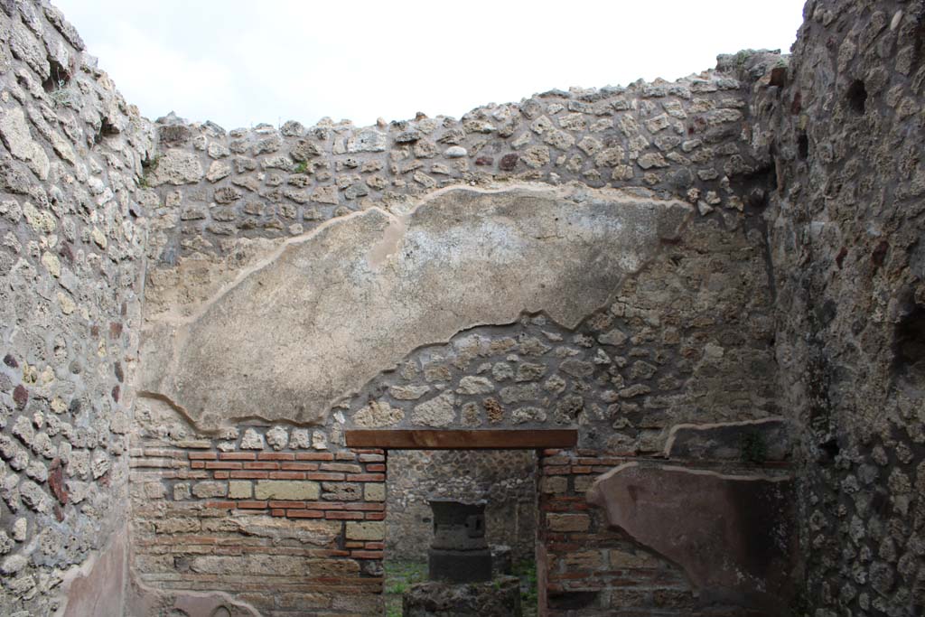 IX.5.4 Pompeii. March 2019. Room d, upper north wall.
Foto Christian Beck, ERC Grant 681269 D�COR.

