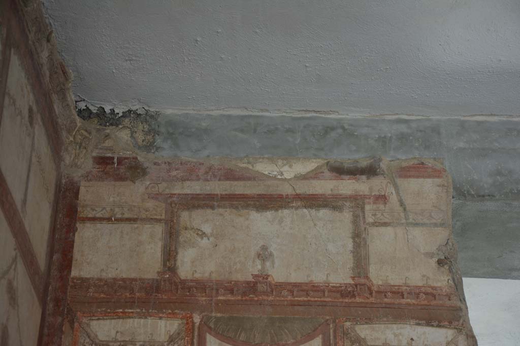 IX.5.6 Pompeii. May 2017. Room i, upper south wall in south-east corner.      
Foto Christian Beck, ERC Grant 681269 D�COR.
