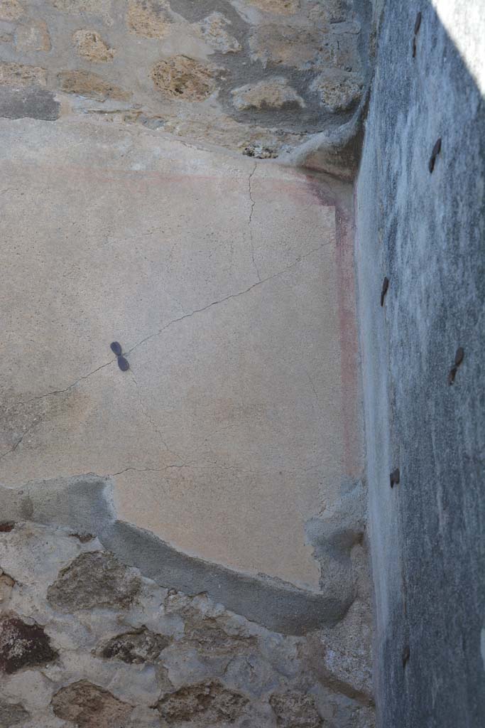 IX.5.6 Pompeii. May 2017. Room o, upper north wall in north-east corner. 
Foto Christian Beck, ERC Grant 681269 D�COR.

