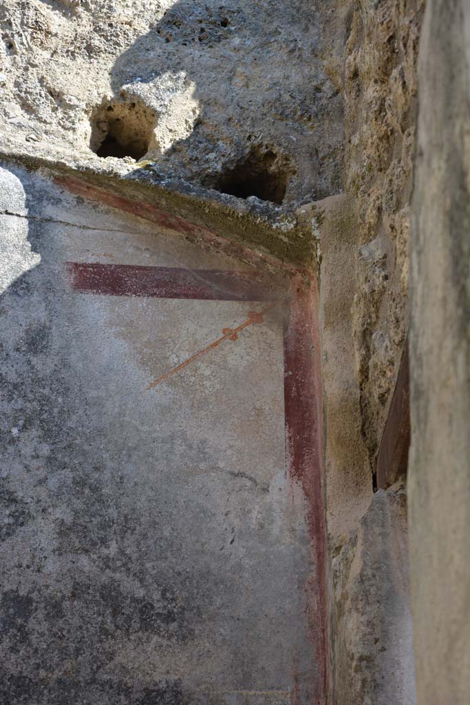 IX.5.6 Pompeii. May 2017. 
Room o, looking towards upper south wall with ceiling, in south-west corner. 
Foto Christian Beck, ERC Grant 681269 D�COR.
