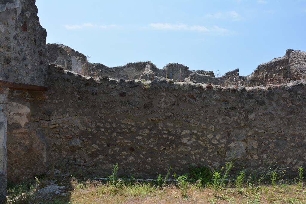 IX.5.6 Pompeii. May 2017.
Room u, looking towards west wall in south-west corner of garden area.
Foto Christian Beck, ERC Grant 681269 DÉCOR.