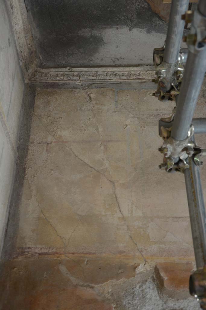 IX.5.6 Pompeii. May 2017. Room h, upper north wall at west end.
Foto Christian Beck, ERC Grant 681269 DÉCOR.