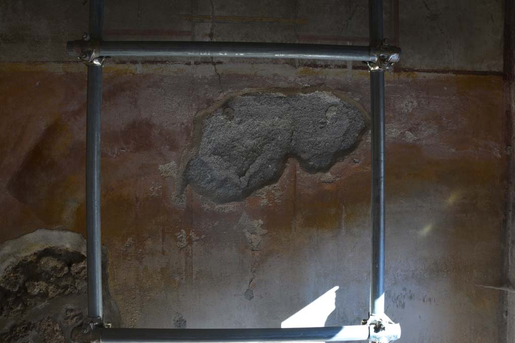 IX.5.6 Pompeii. May 2017. Room g, looking towards upper south wall.
Foto Christian Beck, ERC Grant 681269 DÉCOR.