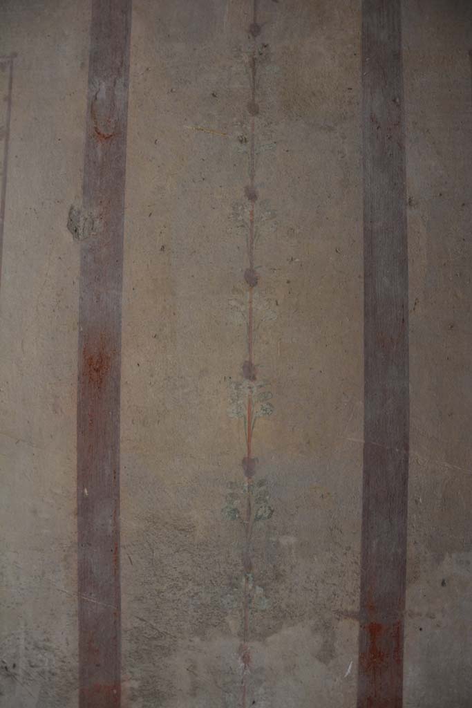 IX.5.6 Pompeii. May 2017. Room k�, detail of painted decoration on west wall. 
Foto Christian Beck, ERC Grant 681269 D�COR.
