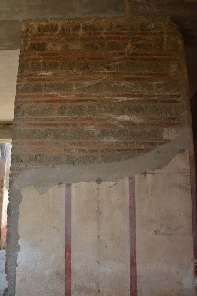 IX.5.6 Pompeii. May 2017. Room l (L), upper north wall at east end. 
Foto Christian Beck, ERC Grant 681269 D�COR.

