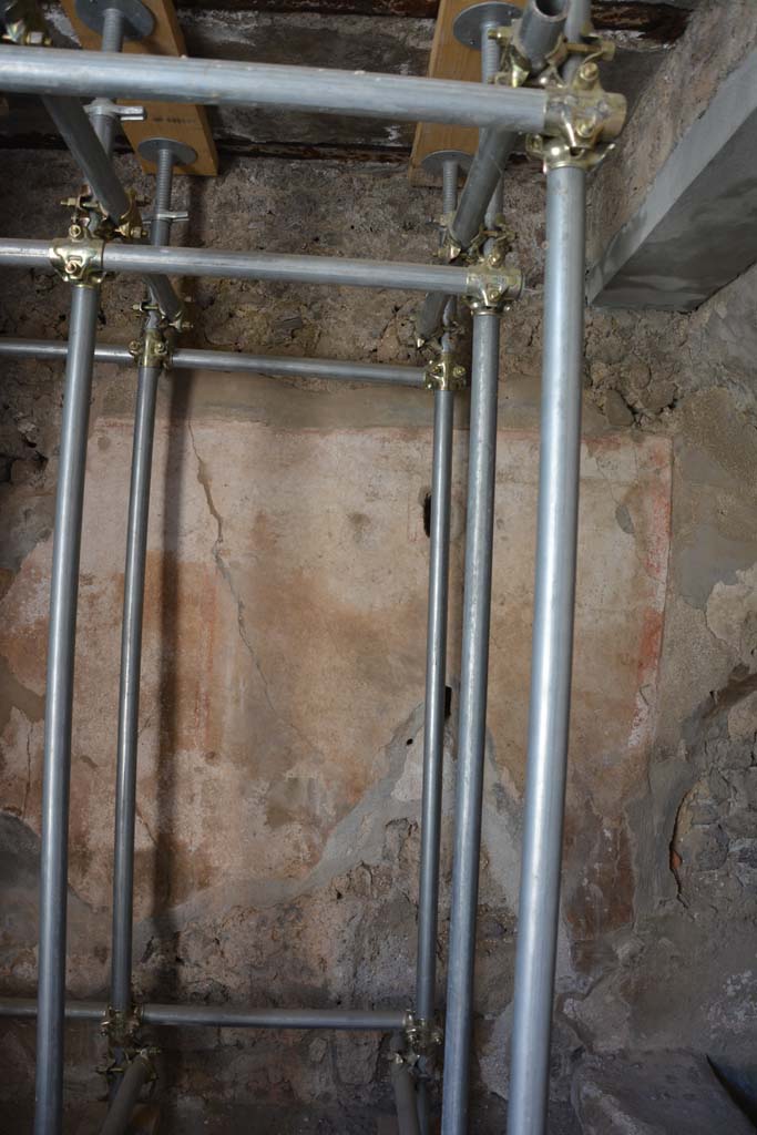 IX.5.6 Pompeii. May 2017. Room m, looking towards west wall at north end.  
Foto Christian Beck, ERC Grant 681269 D�COR.
