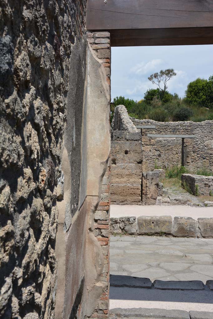 IX.5.7 Pompeii. May 2017. Looking towards north wall in north-west corner.
Foto Christian Beck, ERC Grant 681269 D�COR.

