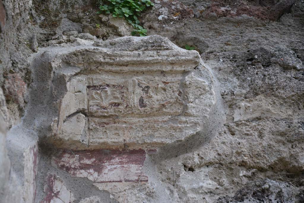 IX.5.9 Pompeii. March 2017. Room “o”, detail of stucco cornice on south wall in south-east corner.
Foto Christian Beck, ERC Grant 681269 DÉCOR.