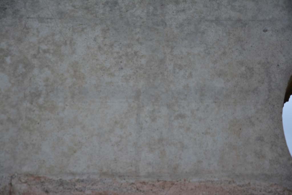 IX.5.9 Pompeii. March 2017. Room “p”, detail of faded painted decoration on east end of central window.
Foto Christian Beck, ERC Grant 681269 DÉCOR.