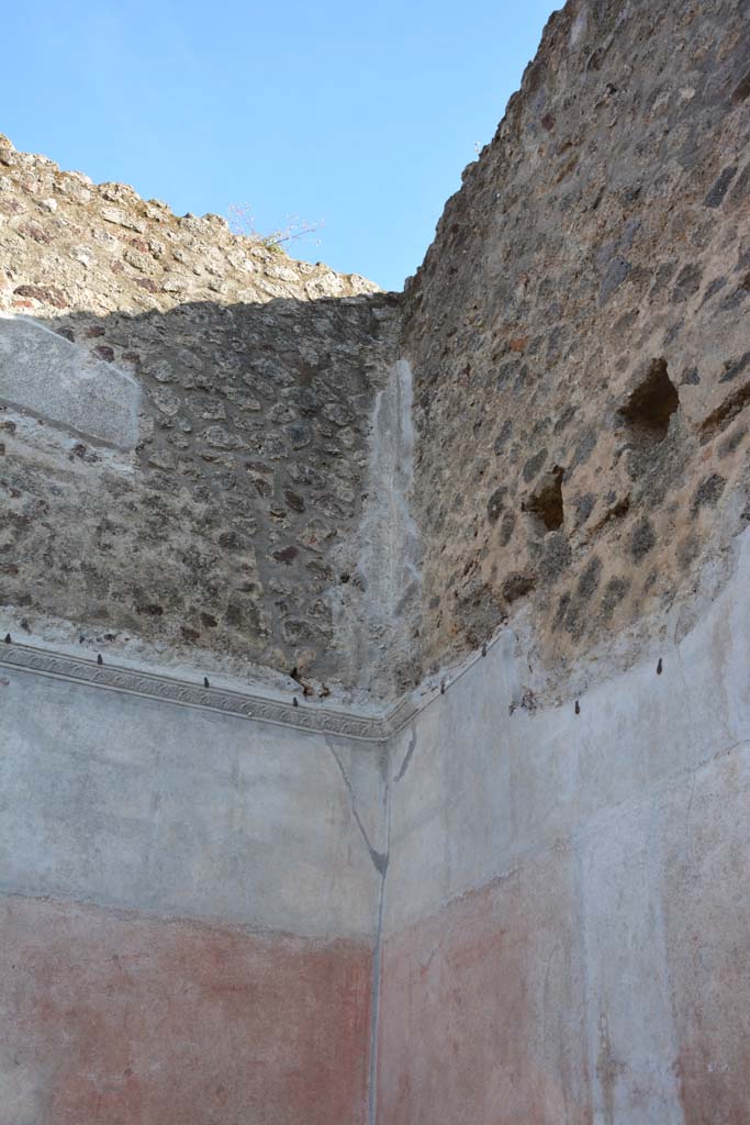 IX.5.9 Pompeii. May 2017. Room “p”, upper south-west corner.
Foto Christian Beck, ERC Grant 681269 DÉCOR.