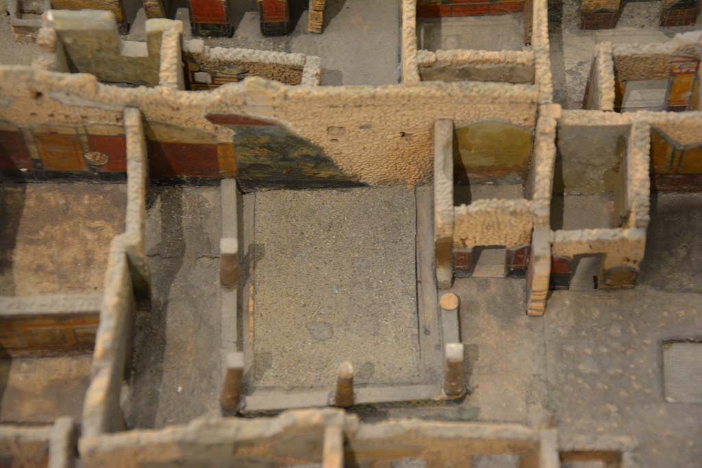 IX.5.9 Pompeii. July 2017. Looking towards west wall of garden area.
From cork model in Naples Archaeological Museum.
Foto Annette Haug, ERC Grant 681269 DÉCOR