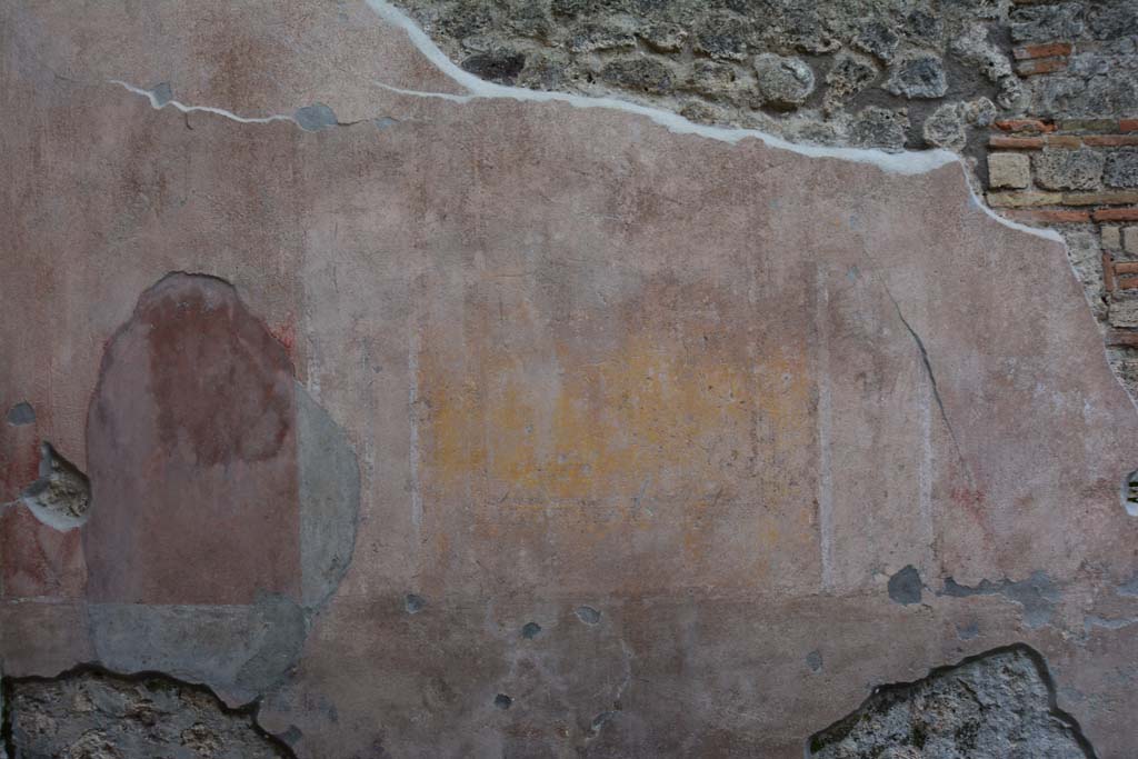 IX.5.9 Pompeii. March 2017. Room �g�, looking towards south wall with a yellow centre panel, and two red side panels.
Foto Christian Beck, ERC Grant 681269 D�COR.

