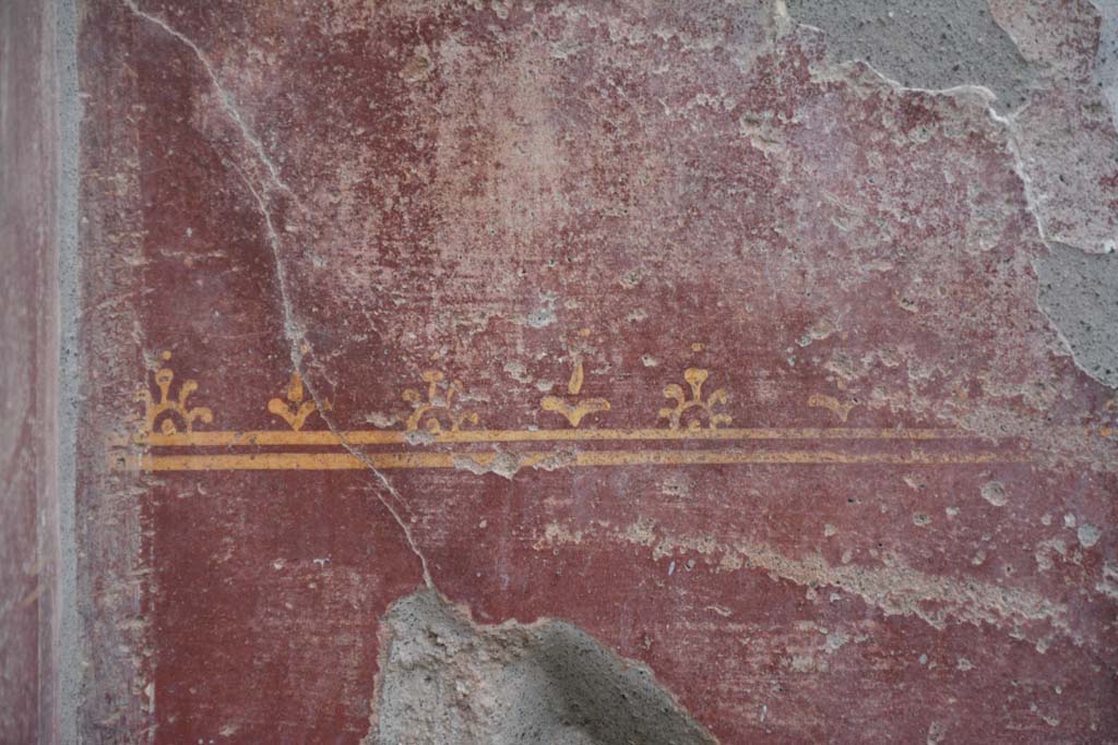 IX.5.9 Pompeii. March 2017. Room �i�, detail of painted decoration on lower north wall in north-west corner of north portico.
Foto Christian Beck, ERC Grant 681269 D�COR.
