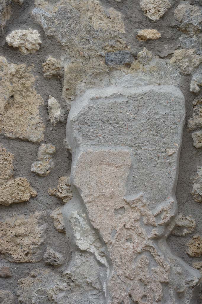IX.5.10 Pompeii. May 2017. Detail from west wall at north end of shop-room.
Foto Christian Beck, ERC Grant 681269 D�COR.

