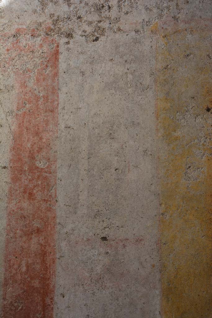 IX.5.11 Pompeii. May 2017. 
Room f, upper compartment on east side of central wall painting.
Foto Christian Beck, ERC Grant 681269 D�COR
