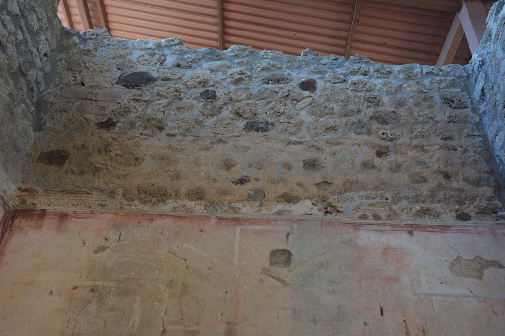 IX.5.11 Pompeii. May 2017. Room f, detail from upper north wall.
Foto Christian Beck, ERC Grant 681269 D�COR.

