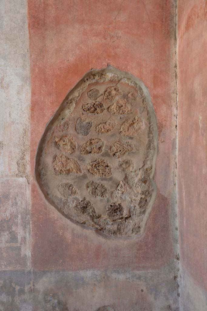 IX.5.11 Pompeii. May 2017. Room e, south wall at west end. 
Foto Christian Beck, ERC Grant 681269 D�COR.
