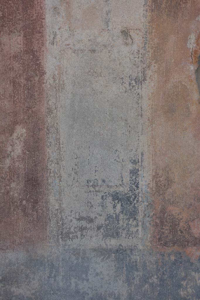 IX.5.11 Pompeii. May 2017. Room e, detail of faded architectural views from west wall.  
Foto Christian Beck, ERC Grant 681269 D�COR.
