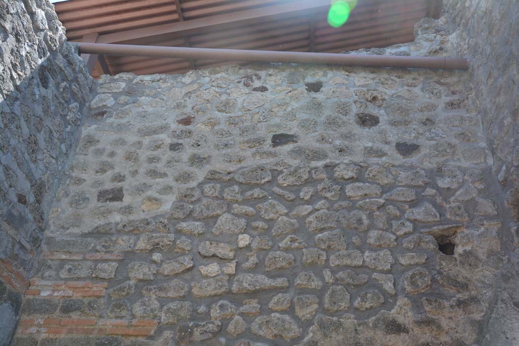 IX.5.11 Pompeii. May 2017. Room d, upper south wall.
Foto Christian Beck, ERC Grant 681269 D�COR.
