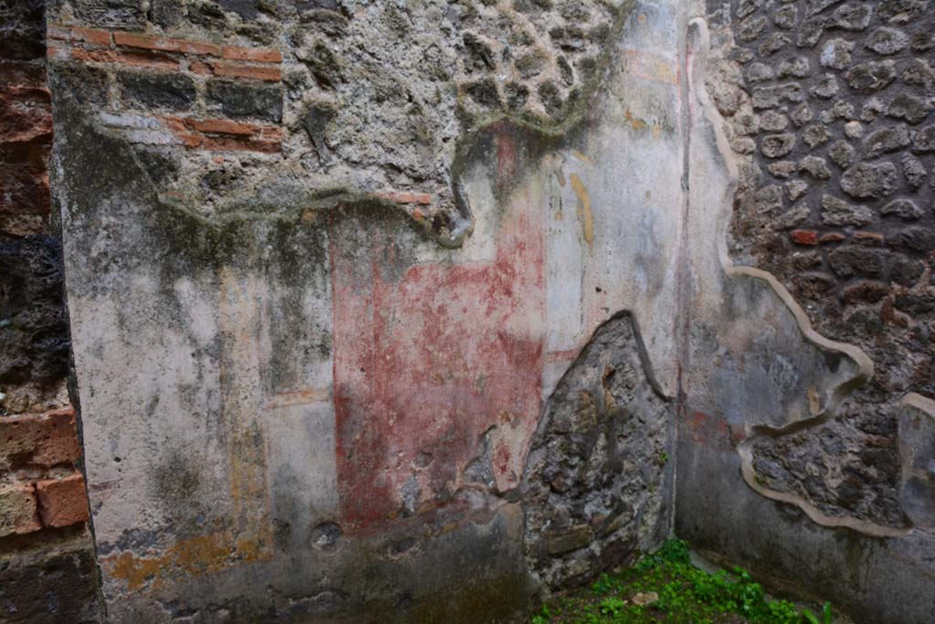 IX.5.11 Pompeii. March 2017. Room d, looking along the south wall towards the south-west corner.     
Foto Christian Beck, ERC Grant 681269 D�COR


