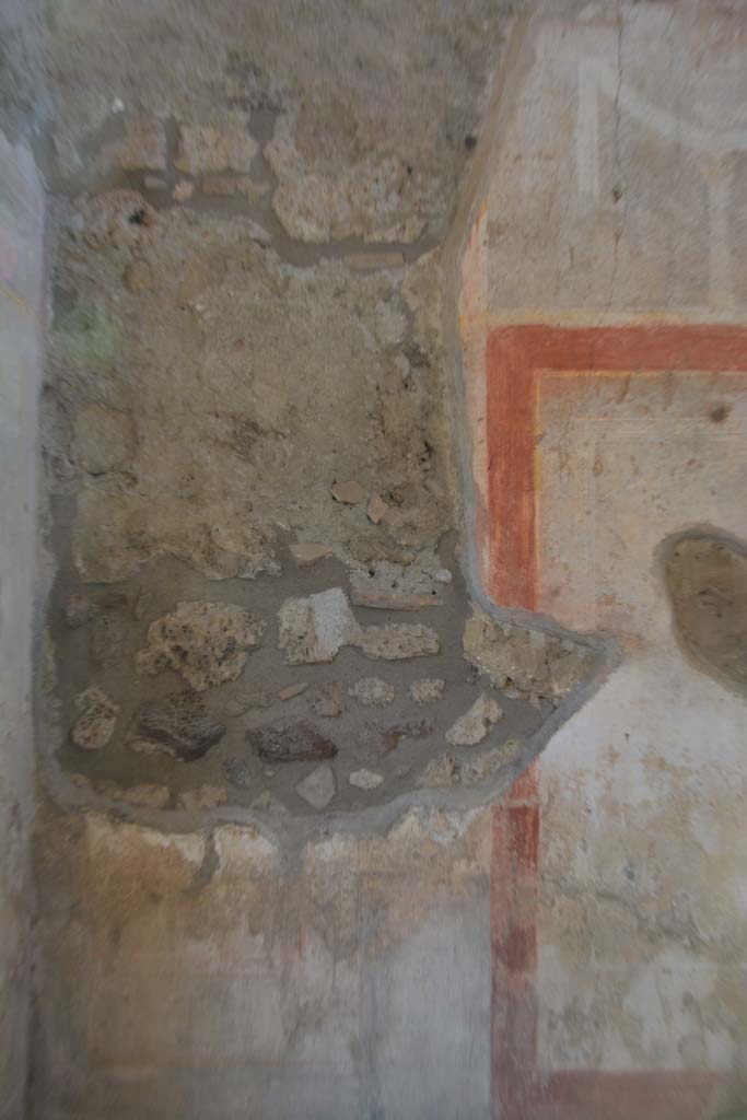 IX.5.11 Pompeii. May 2017. Room g, middle zone of north wall at west end. 
Foto Christian Beck, ERC Grant 681269 D�COR.
