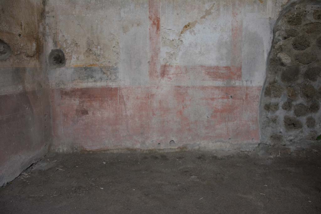 IX.5.11 Pompeii. March 2017. Room g, zoccolo on lower east wall.
Foto Christian Beck, ERC Grant 681269 D�COR.

