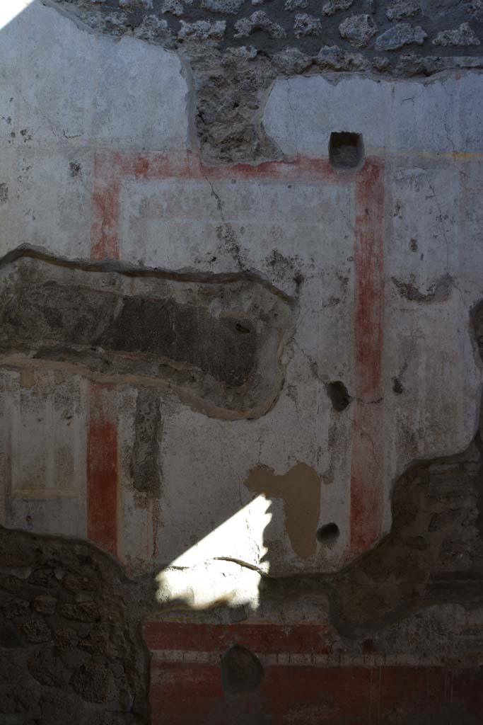 IX.5.11 Pompeii. May 2017. Room g, centre of south wall.
Foto Christian Beck, ERC Grant 681269 D�COR.
