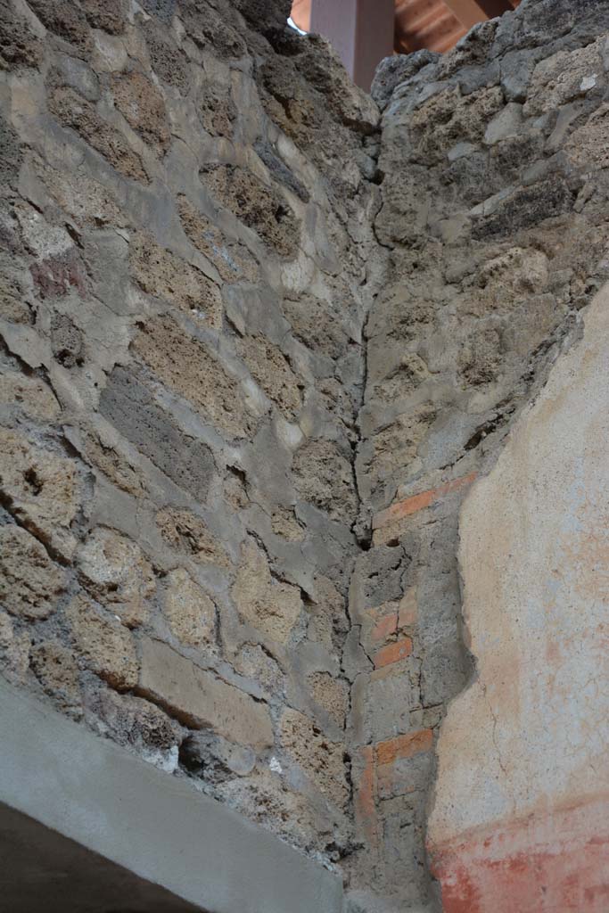 IX.5.11 Pompeii. May 2017. Room i, upper north-west corner.
Foto Christian Beck, ERC Grant 681269 D�COR.
