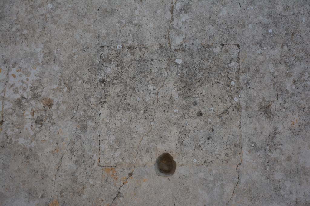 IX.5.11 Pompeii. May 2017. Room i, site of painting on east wall at north end.
Foto Christian Beck, ERC Grant 681269 D�COR.

