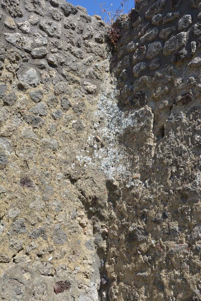 IX.5.14 Pompeii. May 2017. Room �m�, detail from south-east corner.
Foto Christian Beck, ERC Grant 681269 D�COR.

