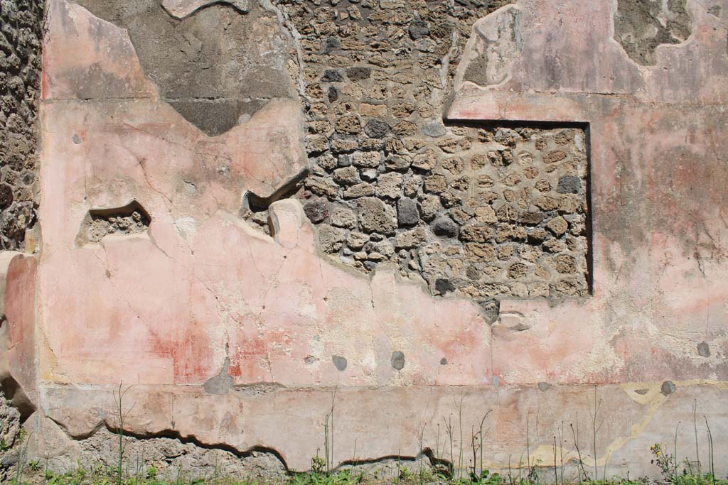 IX.5.14 Pompeii. May 2019. Room �f�, north wall at west end.
Foto Christian Beck, ERC Grant 681269 D�COR.

