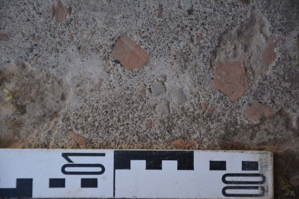 IX.5.14 Pompeii. May 2017. Room �f�, detail of flooring near north-east corner.
Foto Christian Beck, ERC Grant 681269 D�COR.
