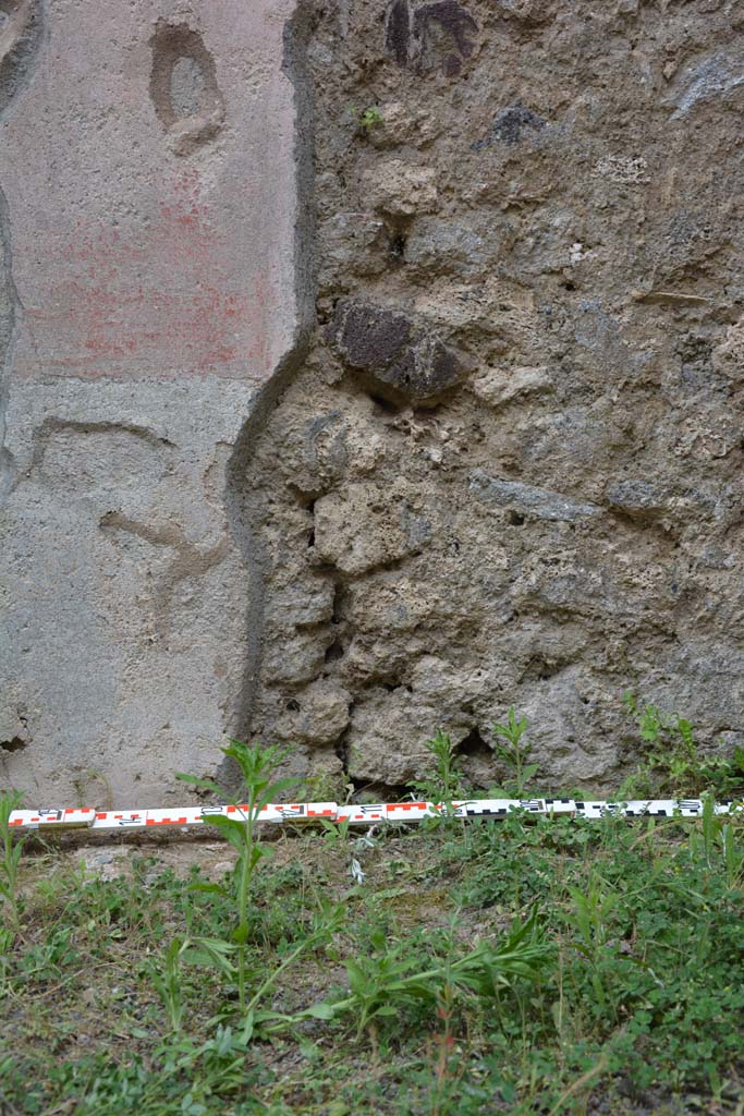 IX.5.14 Pompeii. May 2017. North ala �e�, detail from zoccolo on west wall.
Foto Christian Beck, ERC Grant 681269 D�COR.

