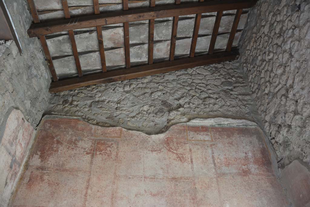 IX.5.14 Pompeii. May 2017. Room �c�, upper south wall.  
Foto Christian Beck, ERC Grant 681269 D�COR.


