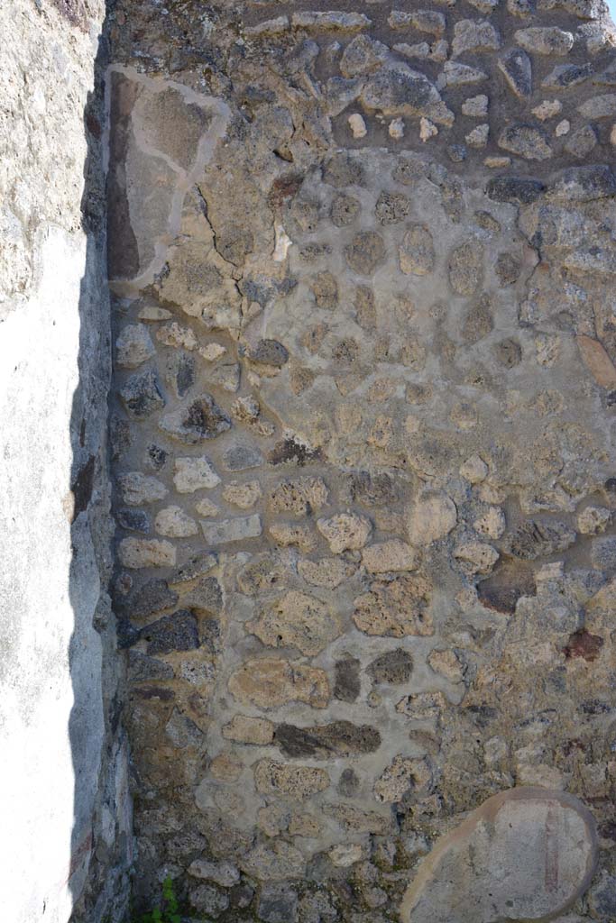 IX.5.16 Pompeii. March 2017. Room c�, south wall at east end.      
Foto Christian Beck, ERC Grant 681269 D�COR.
