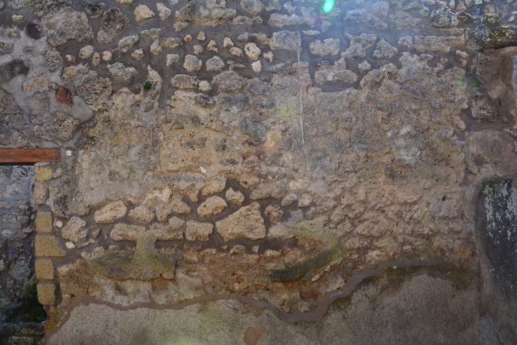 IX.5.18 Pompeii. March 2017. Room t, looking towards south wall.
Foto Christian Beck, ERC Grant 681269 DÉCOR.
