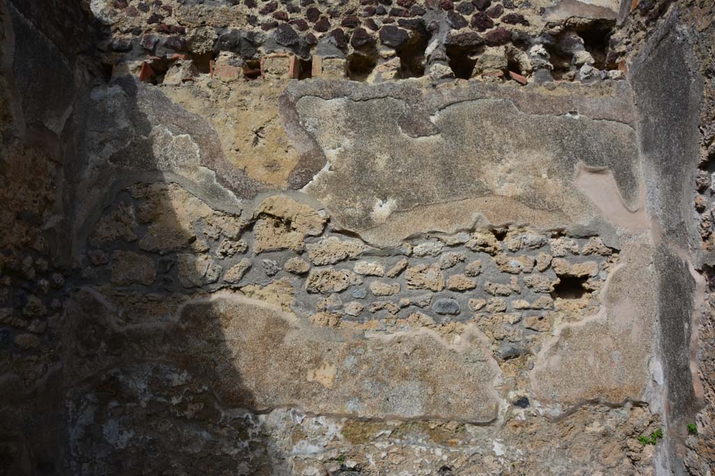 IX.5.18 Pompeii. March 2017. Room r, looking towards north wall.
Foto Christian Beck, ERC Grant 681269 DÉCOR.
