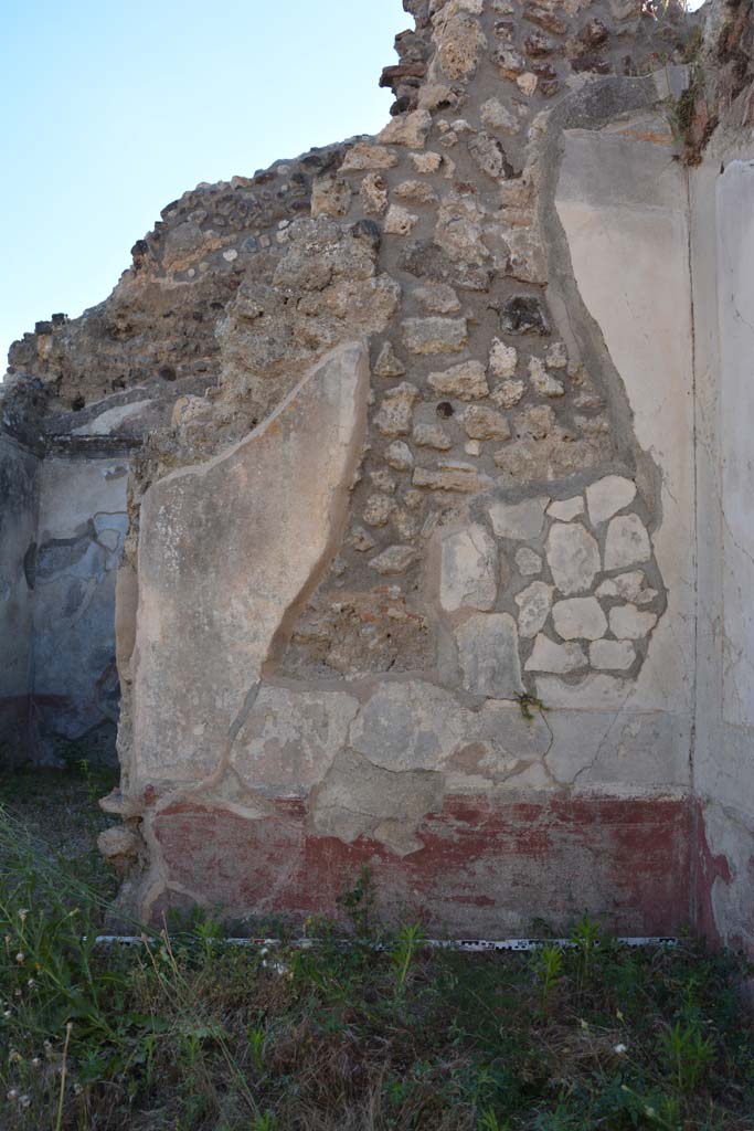 IX.5.18 Pompeii. May 2017. Room l (L), west wall at north end. 
Foto Christian Beck, ERC Grant 681269 DÉCOR.
