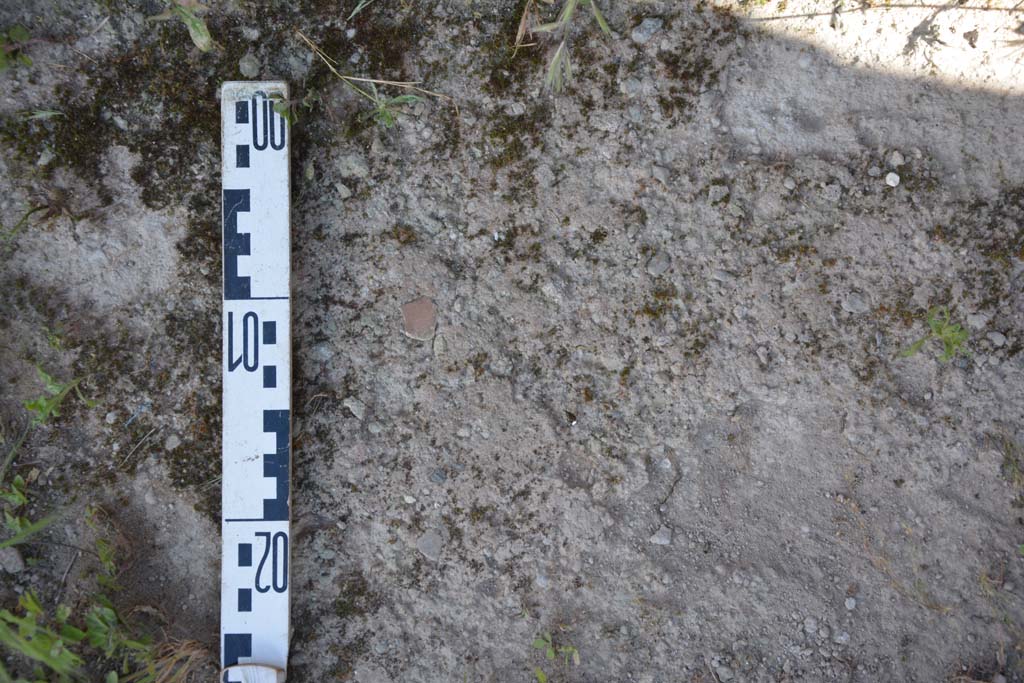 IX.5.18 Pompeii. May 2017. Room b, detail of flooring from north side of atrium.
Foto Christian Beck, ERC Grant 681269 DÉCOR.