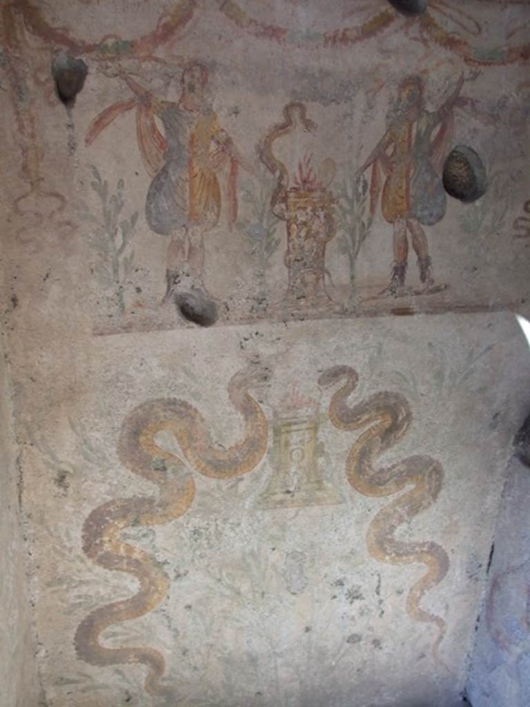 IX.9.c Pompeii.  March 2009. Lararium on North wall of Kitchen.